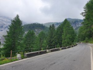 Foto aus „Beeindruckende Serpentinen: Stelvio – das Stilfserjoch“