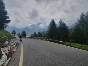 Foto aus „Beeindruckende Serpentinen: Stelvio – das Stilfserjoch“