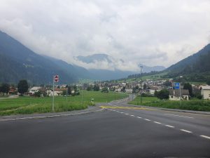 Foto aus „Beeindruckende Serpentinen: Stelvio – das Stilfserjoch“