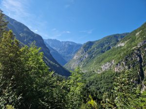 Foto aus „Soca-Tal: 3 Länder, 3 Pässe“