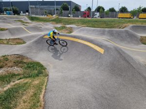 Foto aus „Velodrom Linz – Ein andere Art Rad“