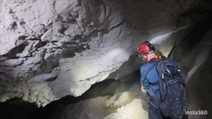 Foto aus „Black Hole Trail – Enduro unter Tage“