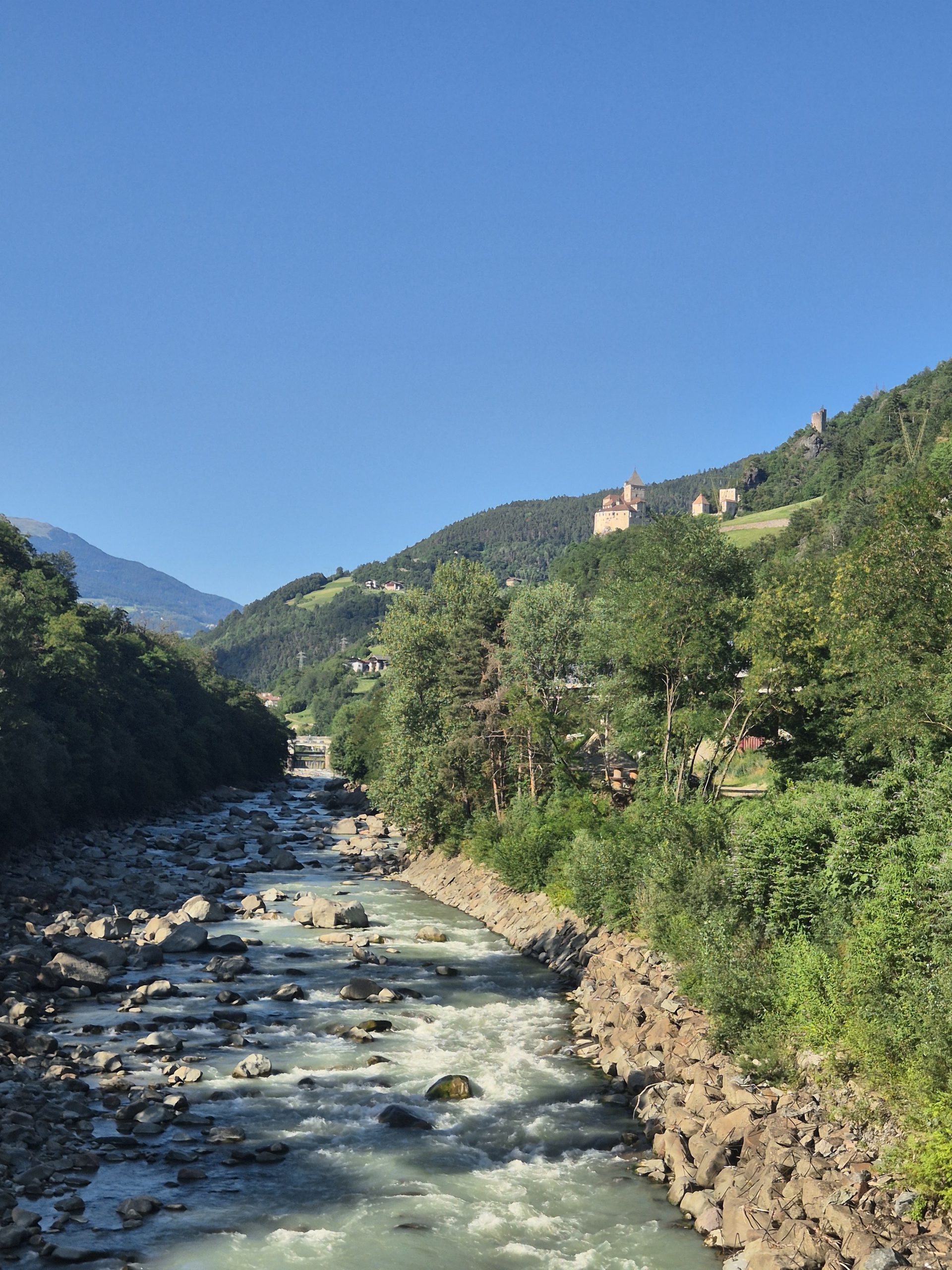 Einmal rasch über die Alpen